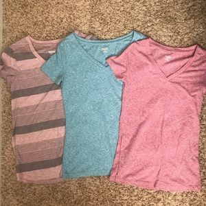 V neck t-shirts